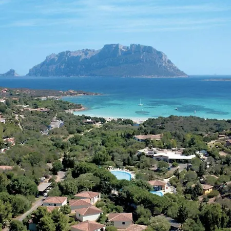 Mare Sardegna * Loiri Porto San Paolo